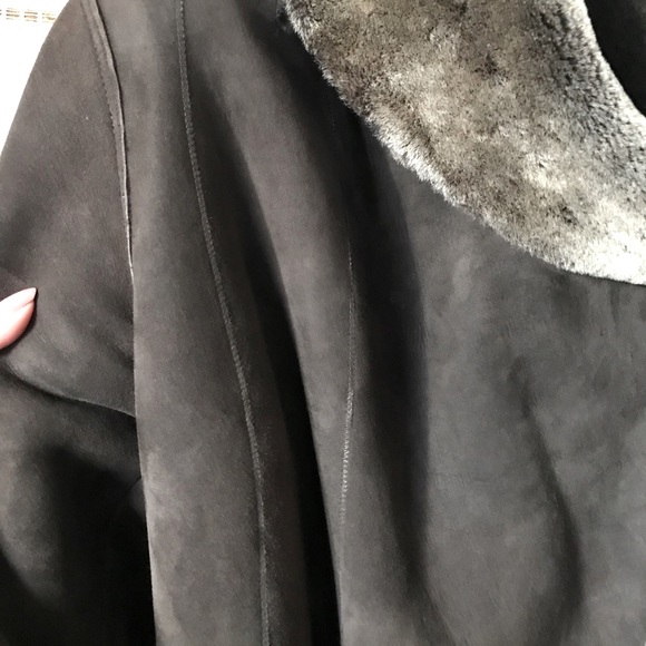 Women coat/100% Shearling/Nappa finish Size: M - Picture 4 of 11